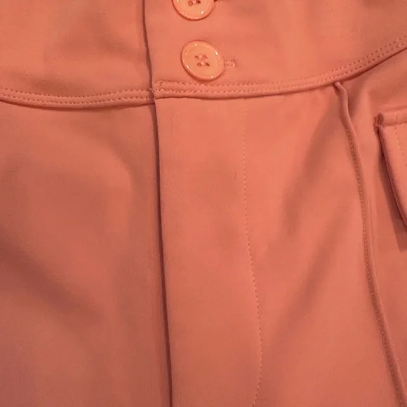 Halara $50 M SculptKnit High Waisted Side Flap Pocket Flare Cargo Pants PINK EUC - Picture 10 of 14